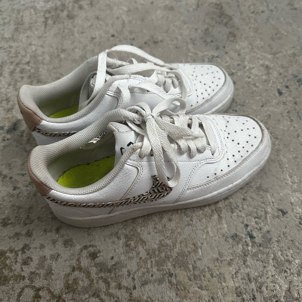 Nike White and Brown Athletic Shoes